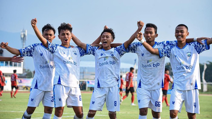 Para pemain Persigar Garut.