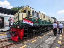 Empat Lokomotif Berparade di HUT ke-79 KAI