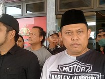 6 Simpatisan Fadia-Sukirman Lapor Polisi Buntut Perang Batu di KPU Pekalongan