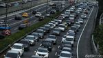 Potret Kemacetan Jakarta Meski Akhir Pekan