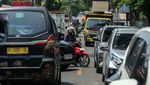 Potret Macet Horor di Sawangan Depok