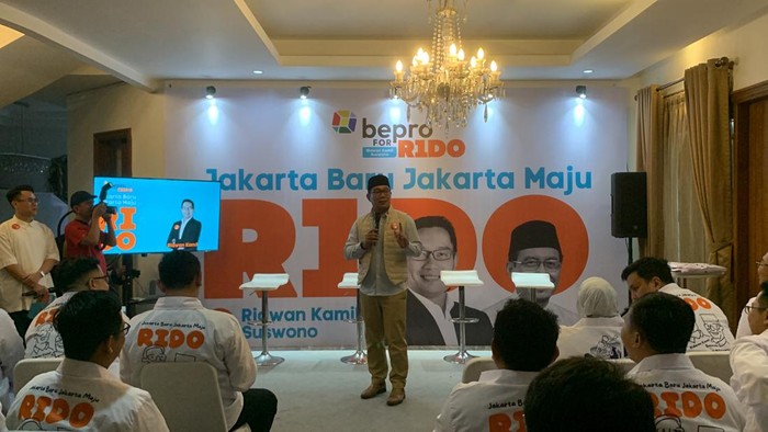 Ridwan Kamil mendapatkan dukungan relawan Bepro (Taufiq Syarifuddin/detikcom)