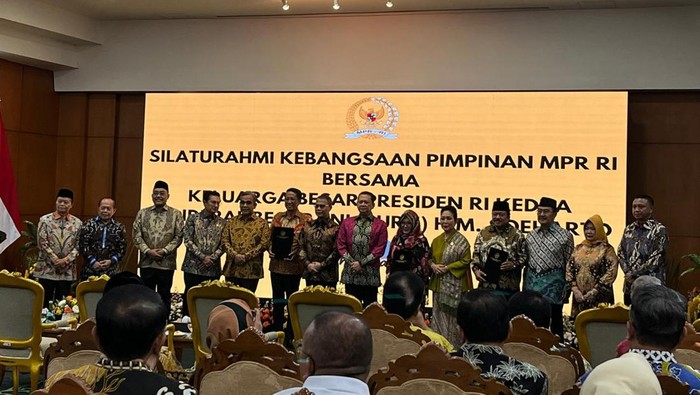 Silaturahmi kebangsaan MPR RI di Ruang Delegasi, Gedung Nusantara V MPR/DPR/DPD RI, Senayan, Jakarta, Sabtu (28/9/2024).