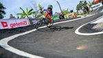 Aksi Pesepeda Cilik Taklukkan Kejuaraan Pump Track Bandung