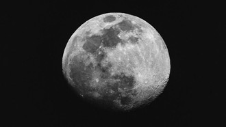 Ada Kilatan Aneh di Bulan, Fenomena 1.000 Tahun yang Belum Terpecahkan Ada Kilatan Aneh di Bulan, Fenomena 1.000 Tahun yang Belum Terpecahkan