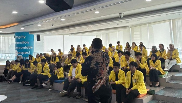 Career Week FEB UI 2024