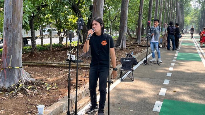 Fenomena BKT Jadi Panggung Dadakan Live Streamer.