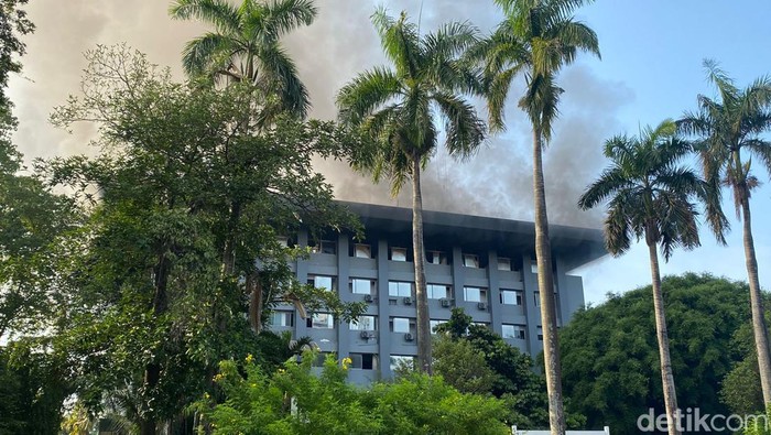 Gedung Badan Keamanan Laut (Bakamla) RI di Menteng, Jakarta Pusat, kebakaran (Wildan Noviansah/detikcom)