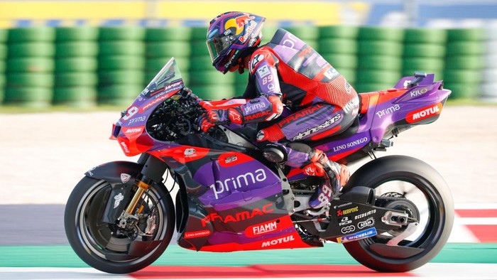 Jorge Martin (Spa-Pramac Racing Ducati) participates in the Gran Premio Pramac dellEmilia Romagna Warm UP session MotoGP on Saturday, MotoGP of Emilia Romagna at Misano World Circuit Marco Simoncelli in Misano Adriatico, Italy, on September 21. (Photo by Marco Serena/NurPhoto via Getty Images)