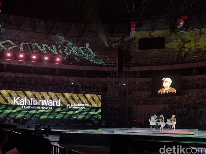 Kahforward talkshow bertajuk ‘Begin with Saying YES to Challenge’