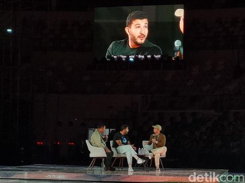Kahforward talkshow bertajuk 'Begin with Saying YES to Challenge'