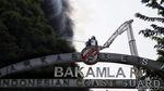 Foto 19 Damkar Dikerahkan Padamkan Kebakaran di Gedung Bakamla