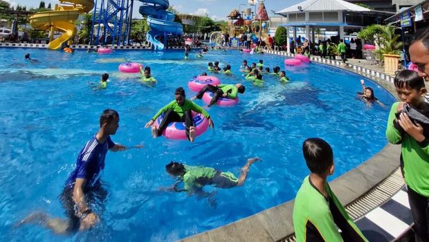 Keraton Waterpark Ponorogo
