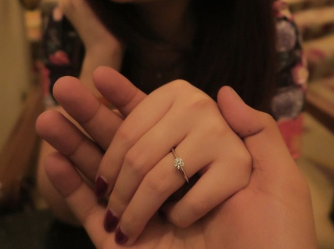 Model Cincin Pernikahan Artis