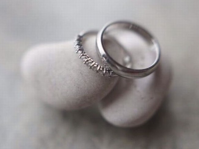 Model Cincin Pernikahan Artis