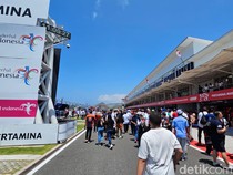 Semarak Pit Walk MotoGP Mandalika 2024