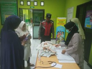 Bayi Laki-laki Ditemukan di Rumah Kosong Gegerkan Warga Sidoarjo