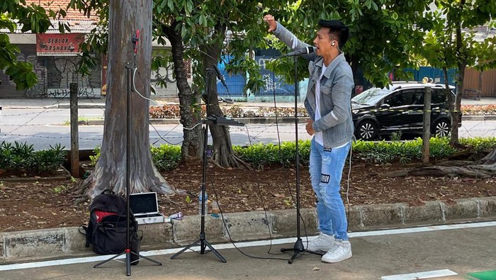 Perjuangan Live Streamer Rela Jauh-jauh Demi Tampil di BKT.