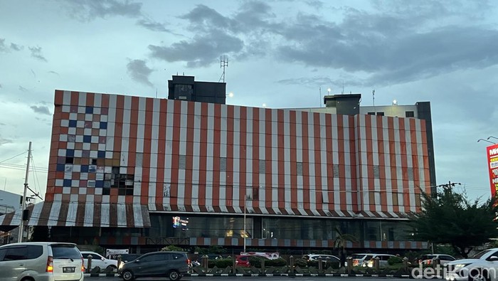 Potret eks gedung M City Medan