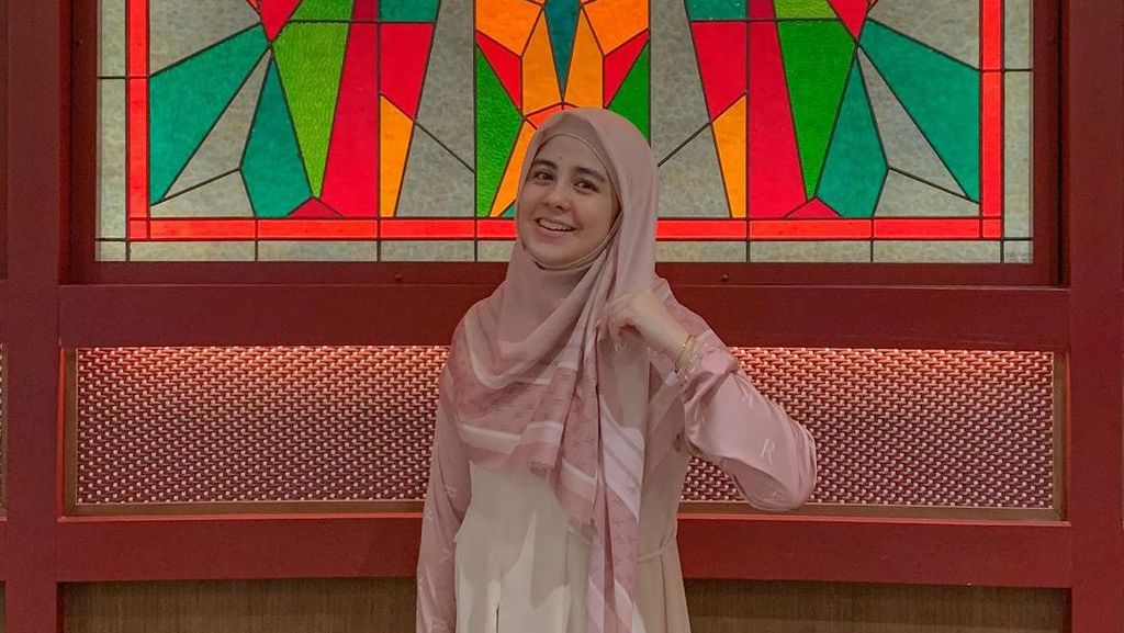 Perasaan Risty Tagor Penuh Haru Jelang Akhir Ramadan