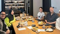 Kembali menjalin hubungan baik dengan Nikita Mirzani, Shandy ajak Nikita untuk makan siang bersama. 