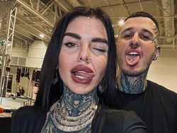 Potret Pasangan Penuh Tato, Terlalu Ekstrem Sampai Sulit Cari Kontrakan