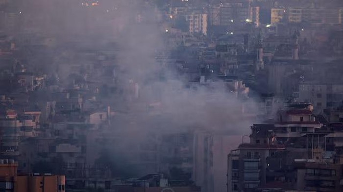 Smoke billows over Beiruts southern suburbs after a strike, amid ongoing hostilities between Hezbollah and Israeli forces, as seen from Sin El Fil, Lebanon, September 29, 2024. REUTERS/Amr Abdallah Dalsh Purchase Licensing Rights