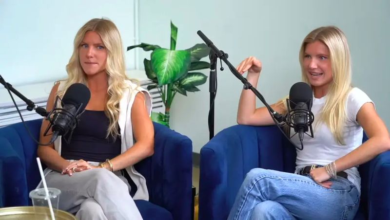 Brigette dan Danielle Pheloung dalam Podcast