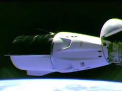 Video: Berlabuhnya Crew Dragon yang Bakal Bawa Pulang Astronaut NASA di ISS