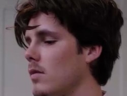 Baru Usia 19 Tahun, Cruz Beckham Pacari Penyanyi Lebih Tua 10 Tahun