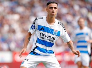 Eliano Reijnders Perpanjang Kontrak di PEC Zwolle hingga 2027