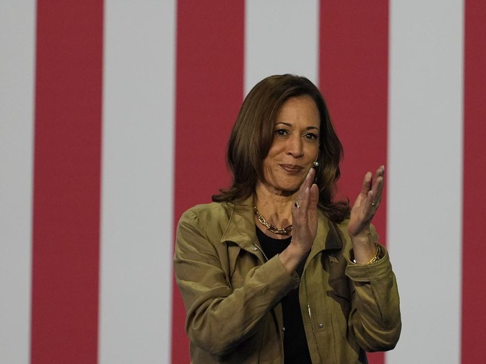 Democratic presidential nominee Vice President Kamala Harris speaks at Cochise College Douglas Campus in Douglas, Ariz., Friday, Sept. 27, 2024. (AP Photo/Carolyn Kaster)