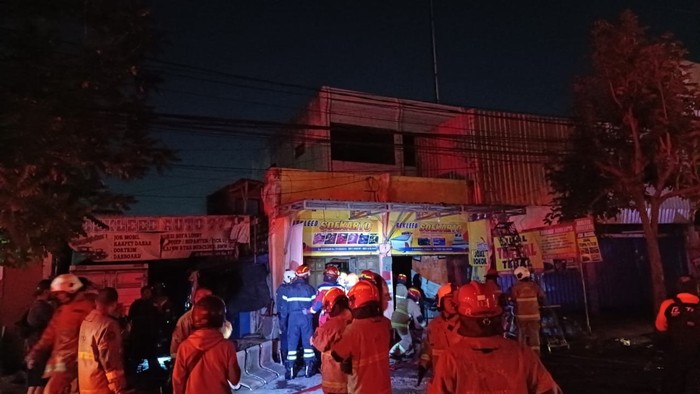 Kebakaran di Surabaya