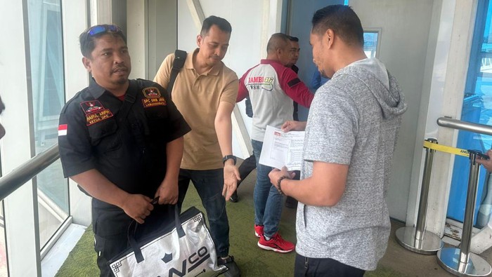 Ketua ormas Labuhan Batu DPO narkoba ditangkap Polda Jambi.