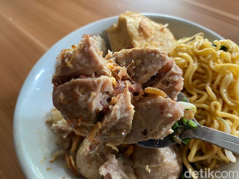 Maknyus! Bakso Wonogiri ini Memang Ngetop Isian dan Rasanya