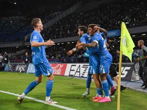 Napoli Puncaki Serie A, Conte Tahan Pembicaraan Kans Juara