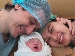 7 Foto Persalinan Patricia Gouw Baru Terungkap, Kini Sudah Kembali Travelling