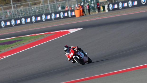 Pebalap Astra Honda Racing School turun di ajang Pertamina Grand Prix of Indonesia MotoGP Mandalika 2024