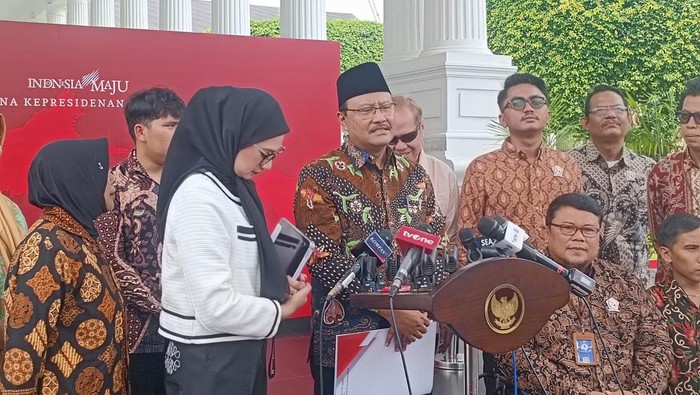 Perkumpulan penyandang disabilitas bertemu Jokowi di Istana Negara, Jakarta.