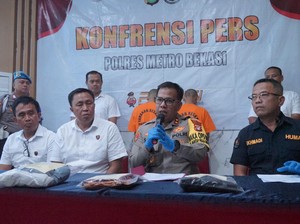 Patroli Malam Modus Ayah-Anak Pemilik Ponpes di Bekasi Cabuli Santriwati