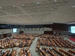 DPR Sahkan Revisi UU TNI Hari Ini
