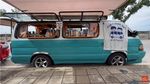 Unik! 8 Tempat Ngopi di Thailand Ini Pakai Vespa hingga Truk