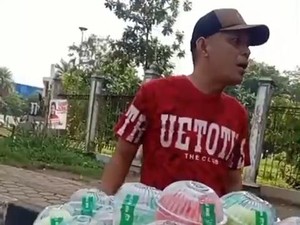 PKL di Palembang Diusir Sesama Pedagang gegara Jualannya Sama
