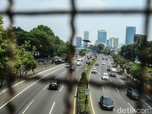 Ada Pelantikan Anggota Dewan, Begini Suasana Lalin di Sekitar Gedung DPR