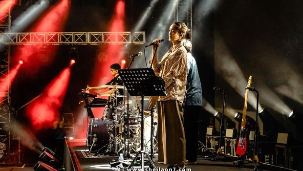 Putri vokalis Sheila on 7, Aishameglio Duta Chiara