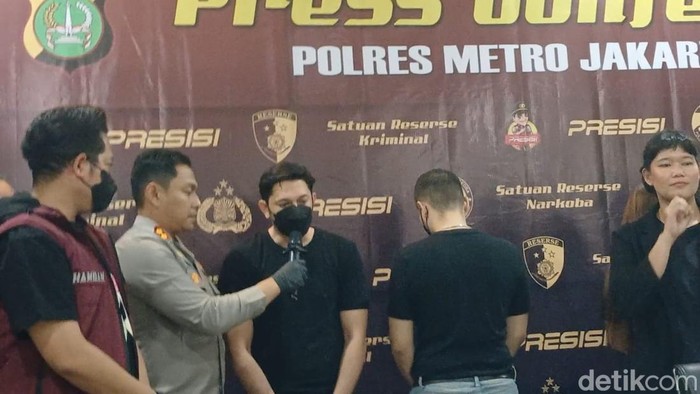 Andrew Andika saat ditemui di Polres Jakarta Barat.
