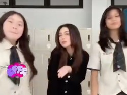 Gaya Celine Evangelista Joget Bareng 2 Putrinya Bikin Salfok, Bak Kakak-Adik