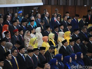 Fenomena Gagal Dilantik Jadi Anggota DPR