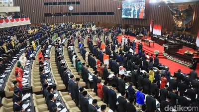 Di Hadapan Jokowi, 580 Anggota DPR Periode 2024-2029 Resmi Dilantik