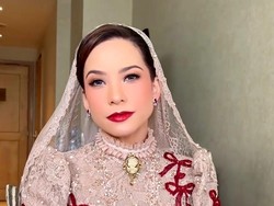 Foto: Gaya Rachel Maryam Dilantik Jadi Anggota DPR, Pakai Kebaya Couture